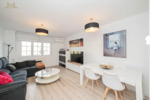 Piso en Avenida de Castañeras