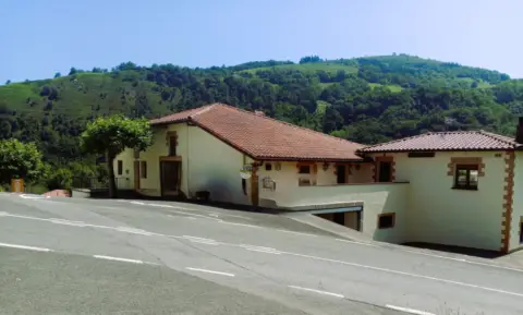 Casa en Aizarnazabal