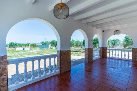 Chalet unifamiliar en Travesía Hu4105