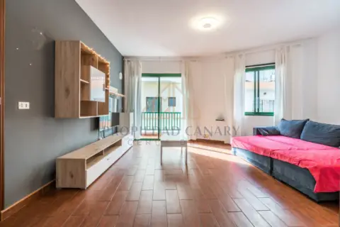 Casa en calle Tinerfe, 34