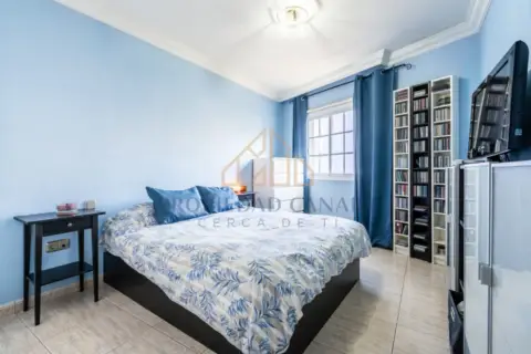 Piso en calle de la Cooperativa, 24