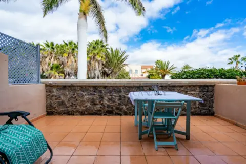 Piso en calle Eneas, 3