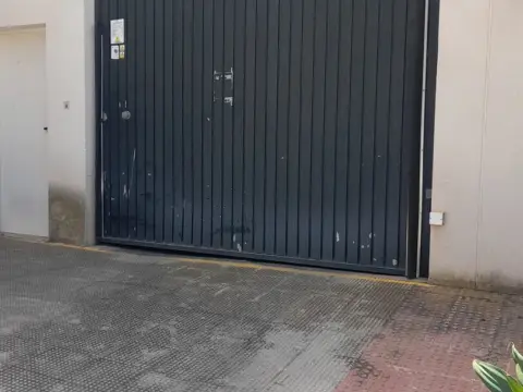 Garaje en calle de Rambla del Espinar, 29
