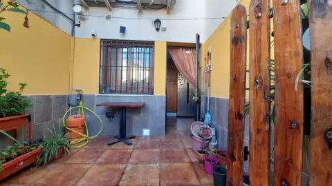 Casa adosada en calle de los Cantareros