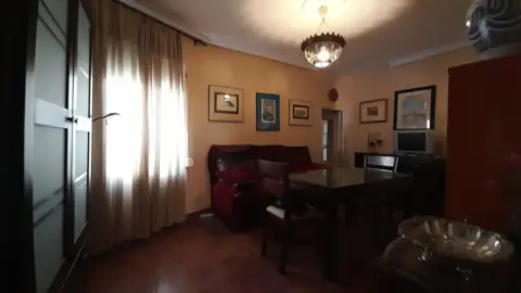 Piso en Ciudad Jardín-Zoco