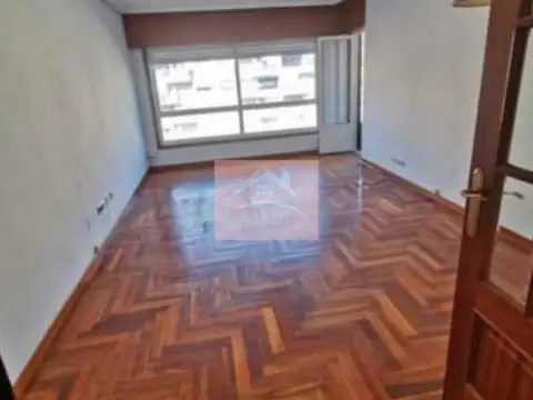 Piso en Avenida de García Barbón