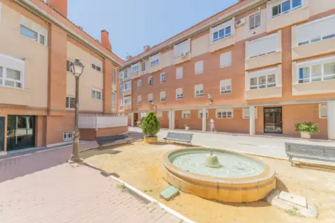 Piso en calle del Convento, 12