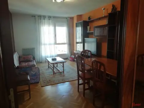 Piso en Salesas-Glorieta-Chinchibarra-Capuchinos