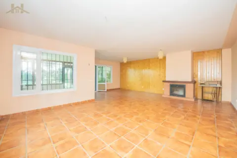 Chalet pareado en calle de San Rafael