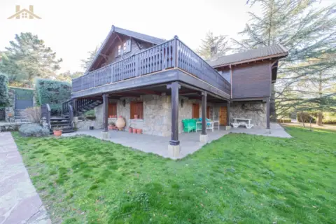 Casa en Avenida Lago