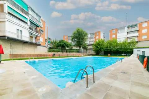 Piso en calle de Mirasierra, 3