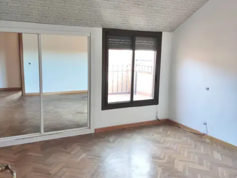 Piso en calle Doce de Octubre