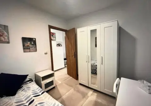 Habitación en calle de Justino Matute