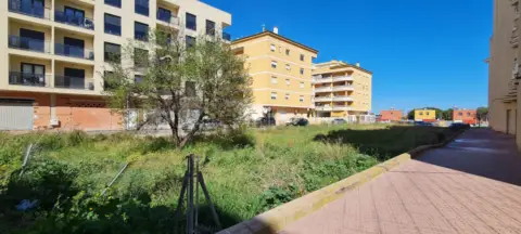 Terreno en calle Vinaroz