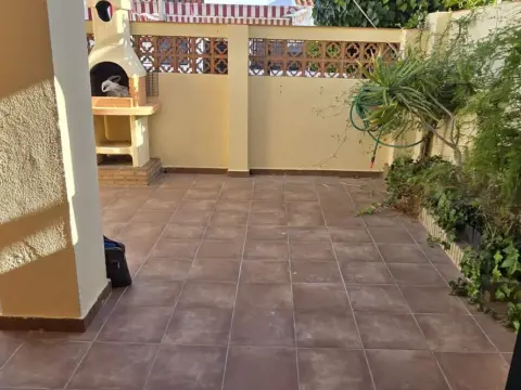 Casa en calle Jaras