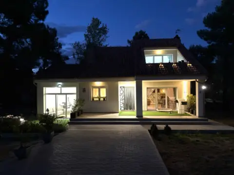 Chalet en calle de los Nardos, 299