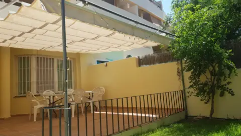 Casa adosada en El Águila-Las Redes-Fuentebravía