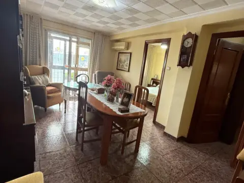 Piso en calle de Vicente Lladró Sena