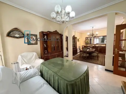 Casa adosada en Don Benito