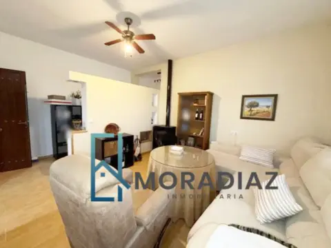 Chalet rústico en Don Benito