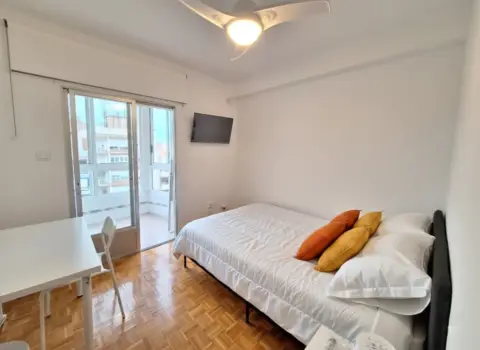 Habitación en Avenida de Federico Soto