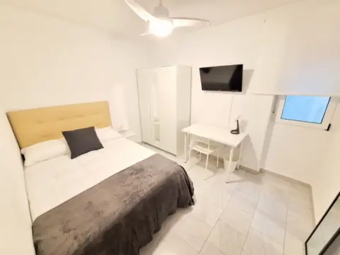 Habitación en Avenida de Federico Soto
