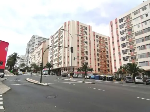 Local comercial en Avenida de las Escaleritas