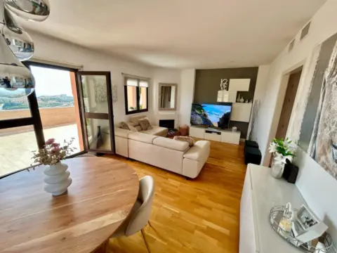 Chalet adosado en Camino de la Viñuela, 1