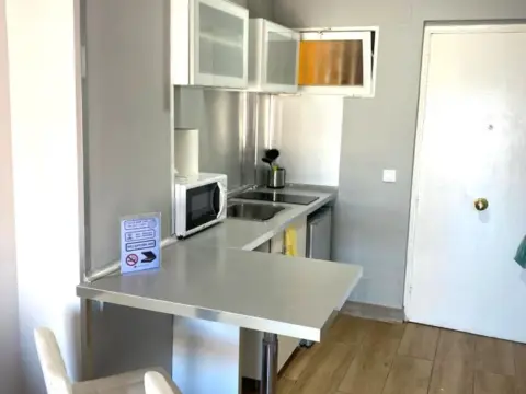 Estudio en Avenida del Gamonal, 1