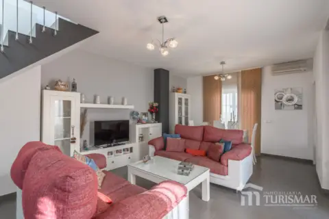 Casa en calle Huelva, 1