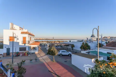 Casa en Avenida de Nuestra Señora del Carmen, 1