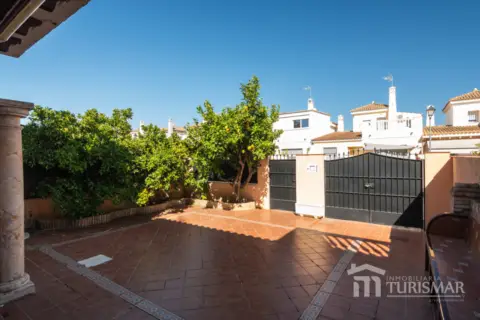 Casa en calle de Peseta, 1