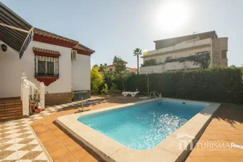 Casa en calle de Almería, 1