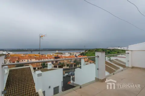 Chalet pareado en calle de Murcia, 1