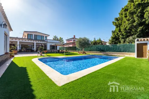 Casa en calle Baden-Powell, 1