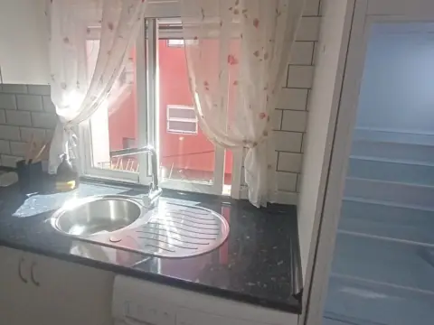 Apartamento en calle Virgen de los Reyes