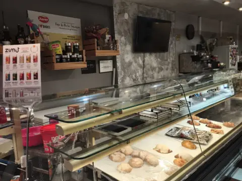 Local comercial en La Torrassa