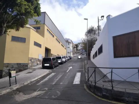 Nave comercial en Camino Antiguo Calvario, 29
