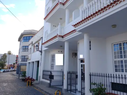 Piso en calle San Felipe, 26