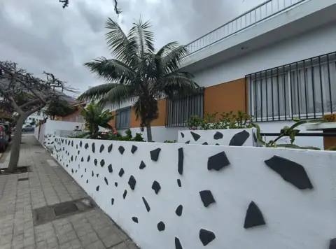 Casa unifamiliar en Avenida de la Constitución, 2