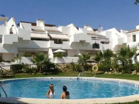 Apartamento en Avenida del Deporte, 5