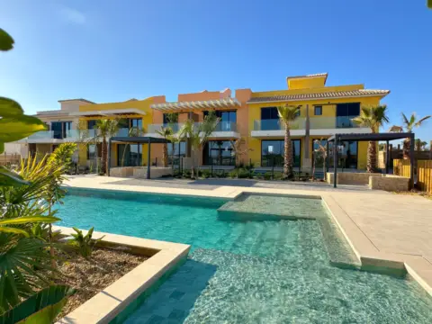 Duplex in Urbanización Desert Springs Golf Resort