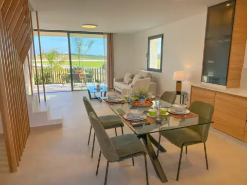 Dúplex en Urbanización Desert Springs Golf Resort