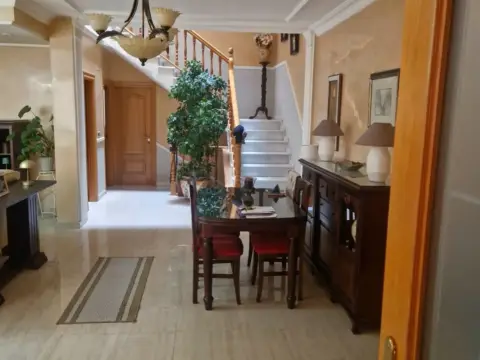 Casa en calle de la Solidaridad, 1