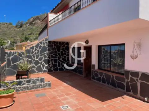 Casa en calle Aceviño