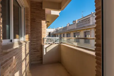 Piso en calle José Antonio