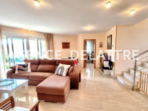 Chalet en Urbanización Ciudad Jardín