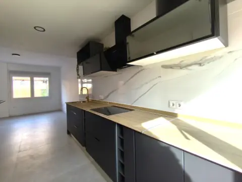 Chalet adosado en calle de Vasco de Gama, 26