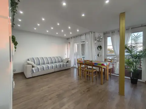 Piso en calle de Gibraltar Español, 1