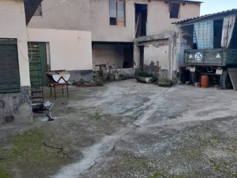 Casa adosada en calle del Tembleque